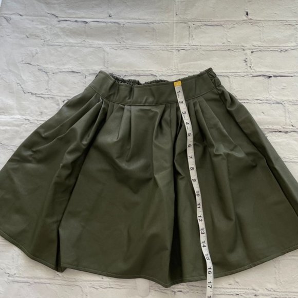 Cherry Koko Pleat Yourself Faux Leather Mini Skirt - Picture 4 of 9